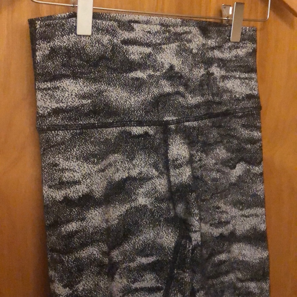 Lululemon High Rise Wunder Unders Tights,  small